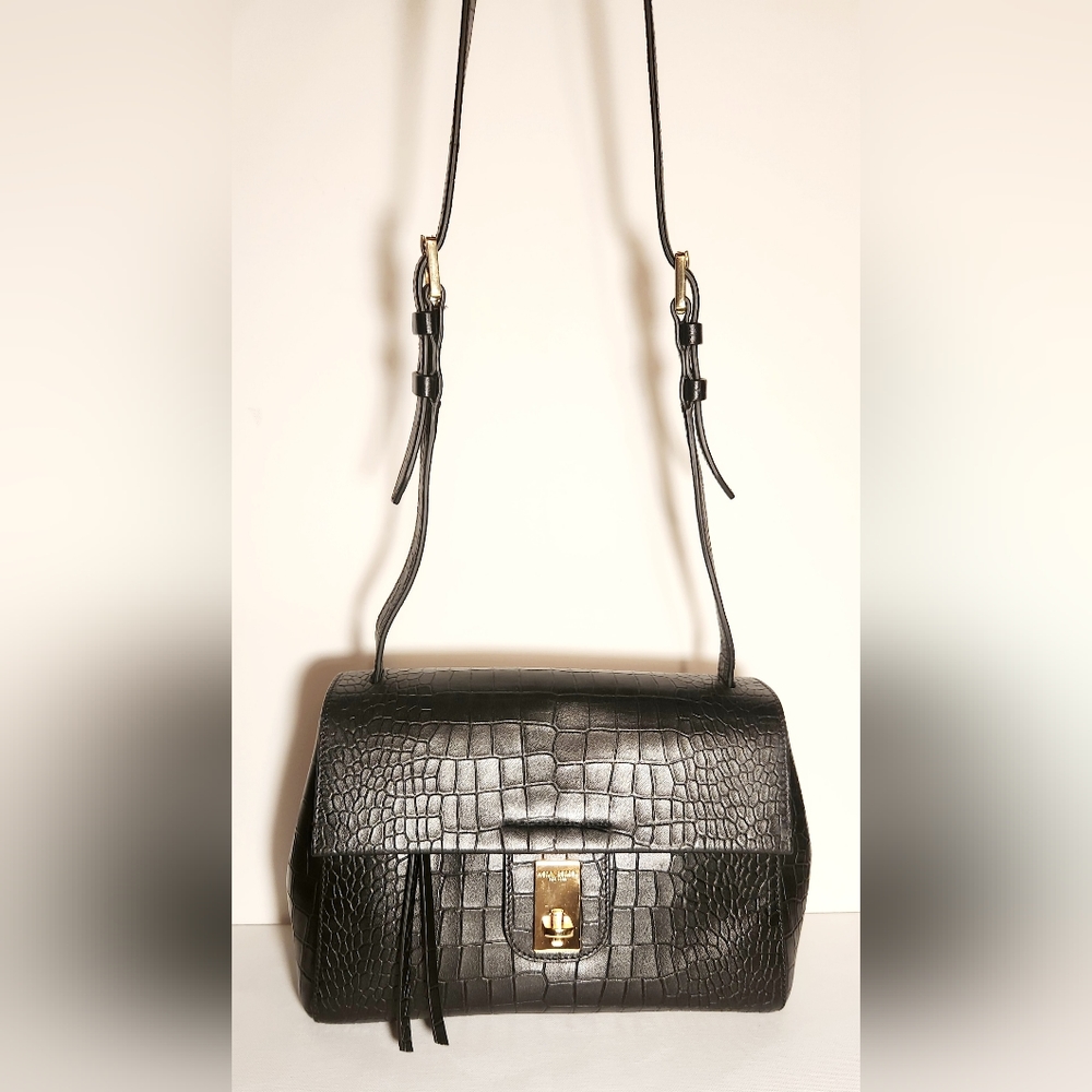 Henri bendel "Sample" Jane Street black crocodile embossed leather crossbody bag - Picture 2 of 7